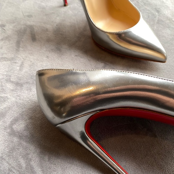 Christian Louboutin Silver Pumps 38 - Picture 5 of 8